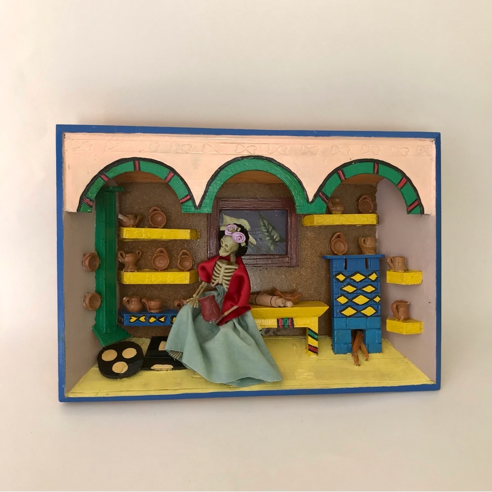 Frida Kahlo kitchen diorama. Mexican wall hanging decor.